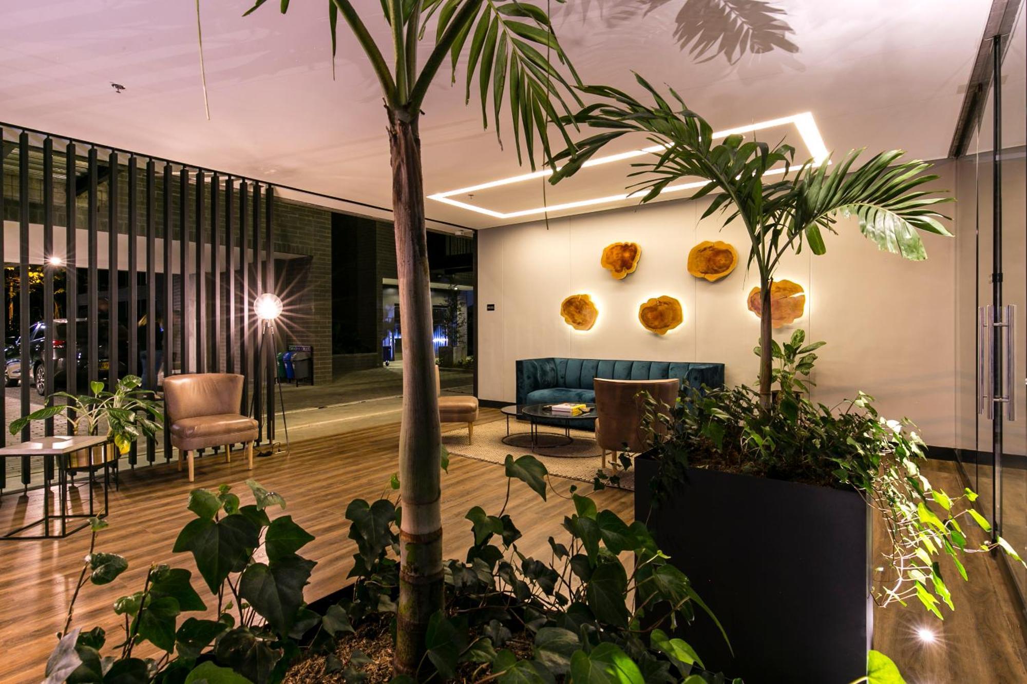 מדיין Loma Verde Aparthotel מראה חיצוני תמונה